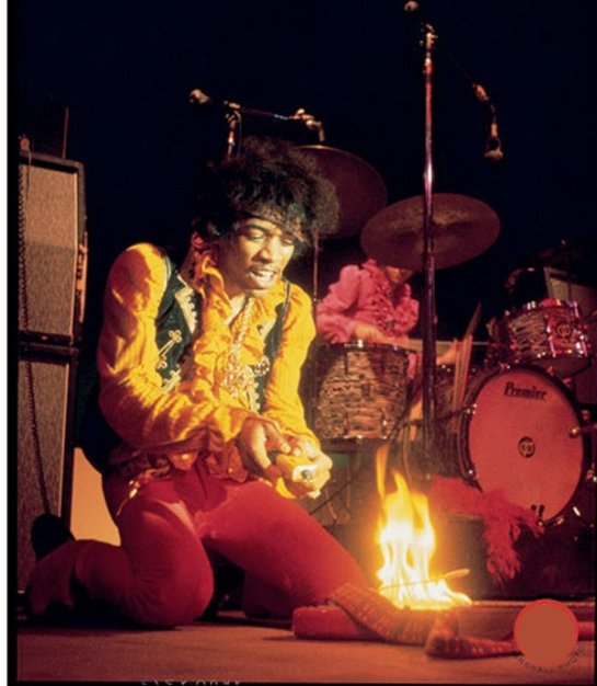 rock_jimi_hendrix_monterey_1967_burning_guitar_fire_flames_fuego_guitarra_ardiendo_llamas_jim_marshall